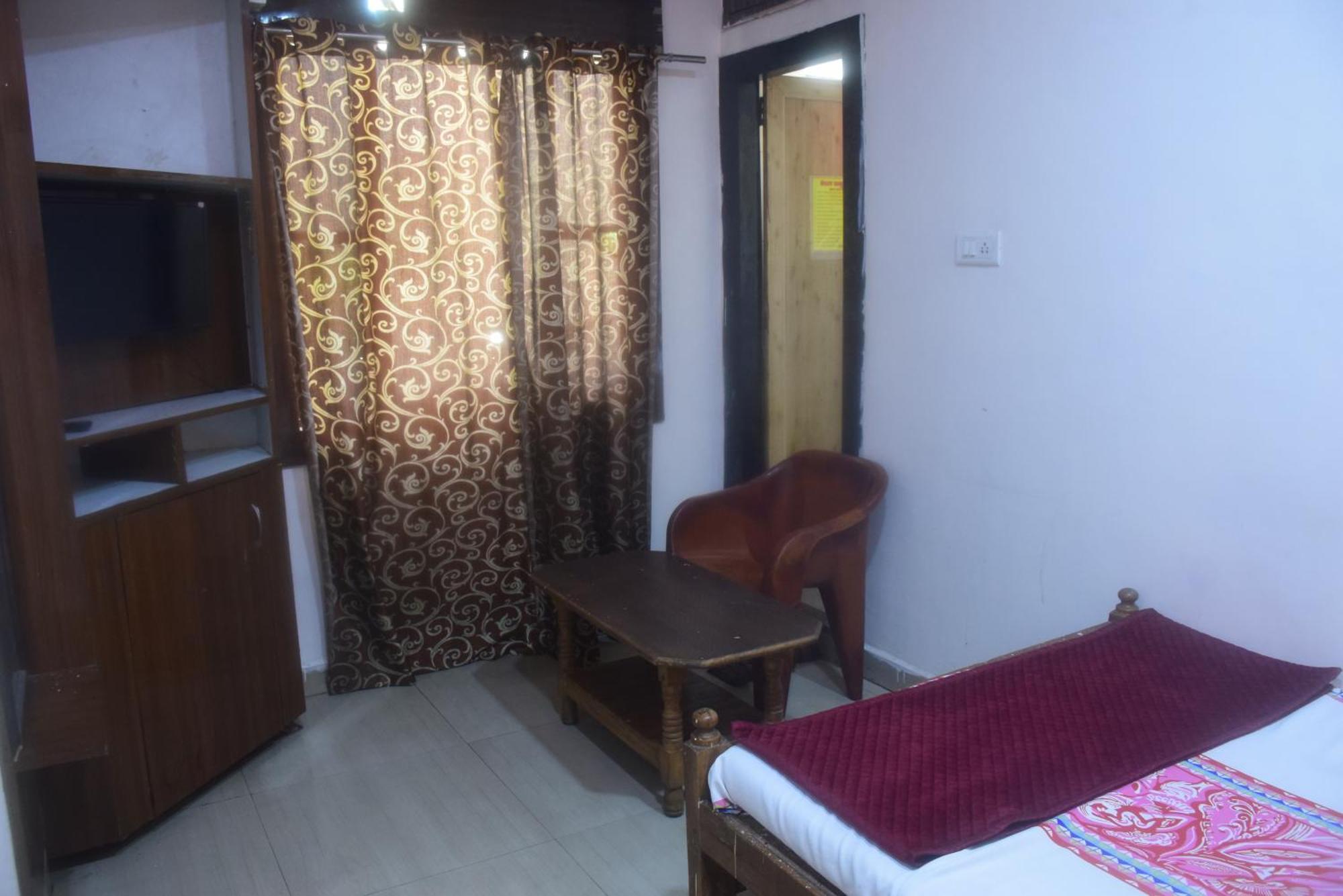 Hotel Thakur Ji Бхопал Екстер'єр фото