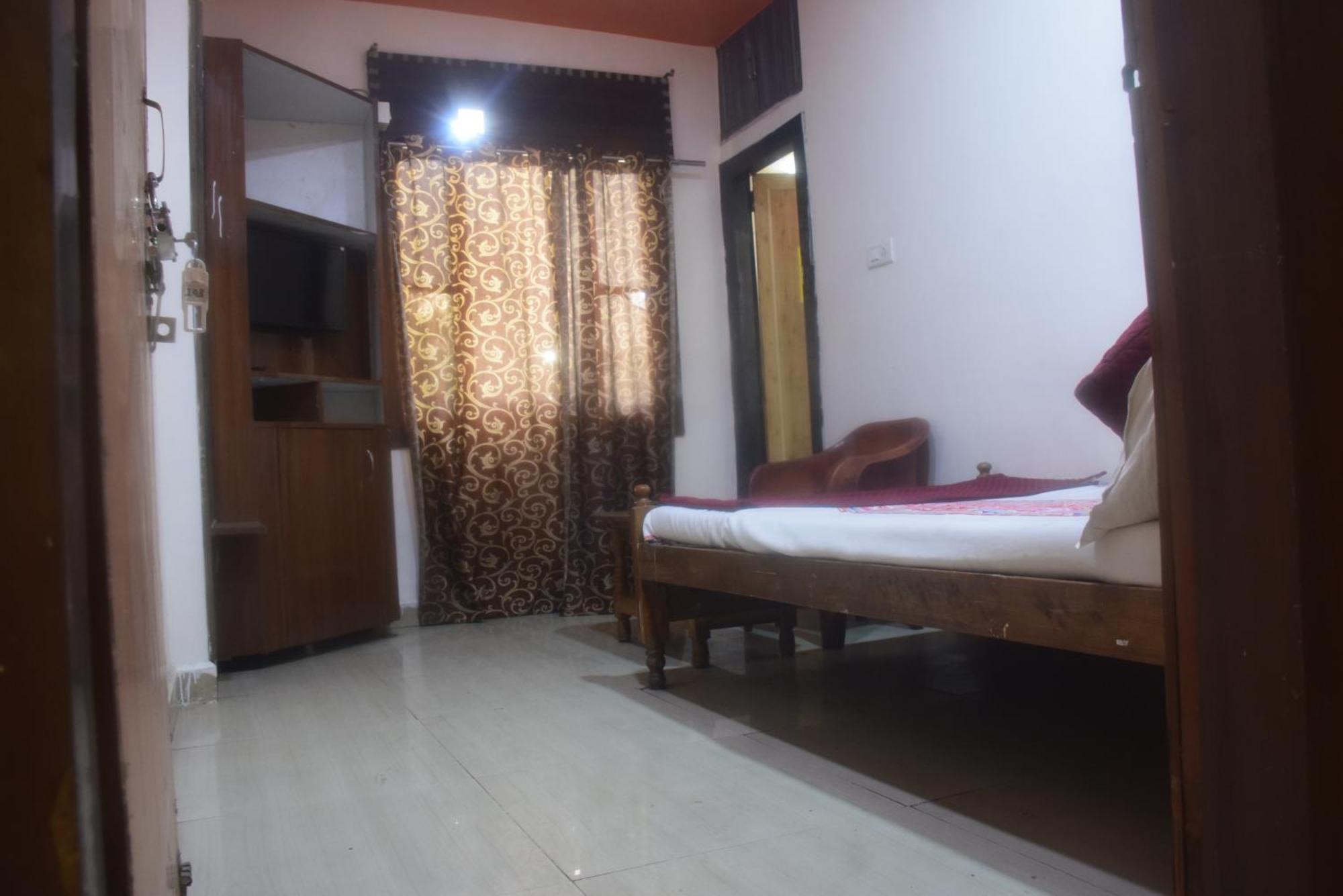 Hotel Thakur Ji Бхопал Екстер'єр фото
