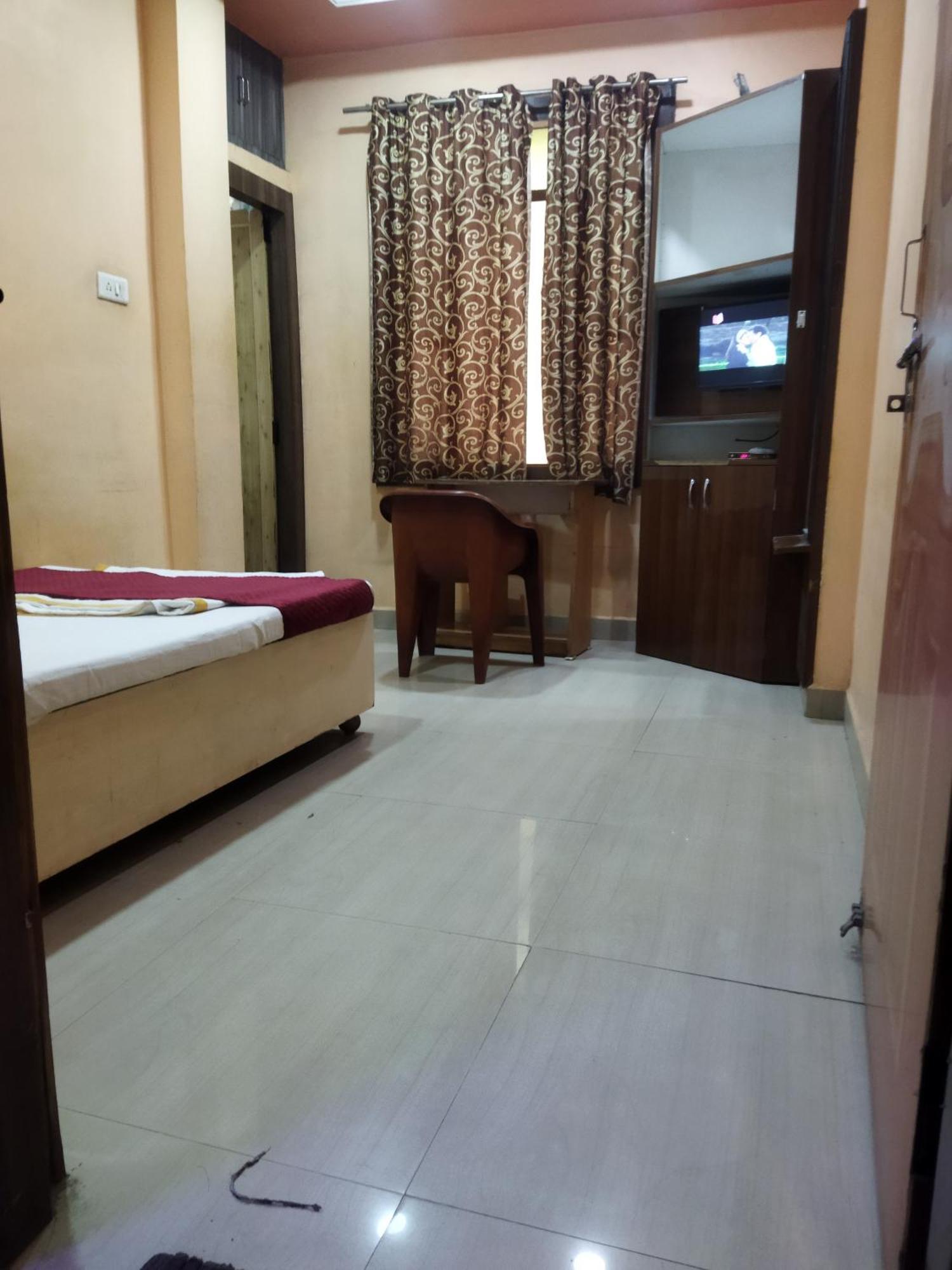 Hotel Thakur Ji Бхопал Екстер'єр фото