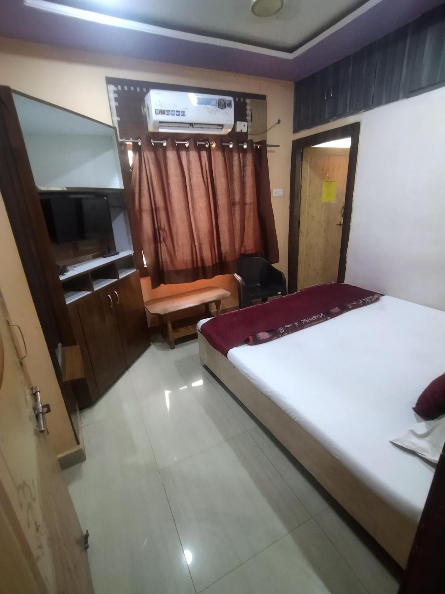 Hotel Thakur Ji Бхопал Екстер'єр фото