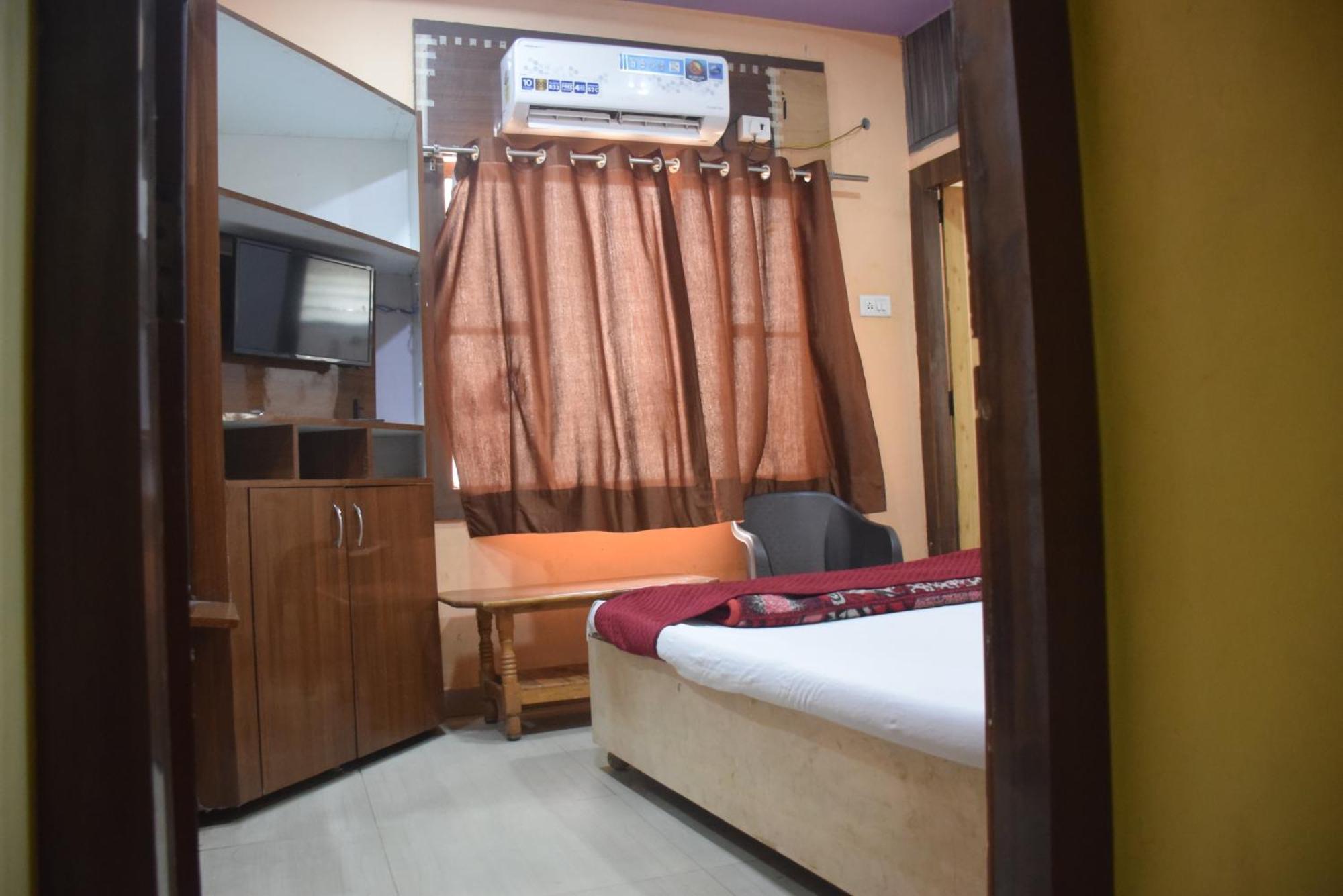 Hotel Thakur Ji Бхопал Екстер'єр фото