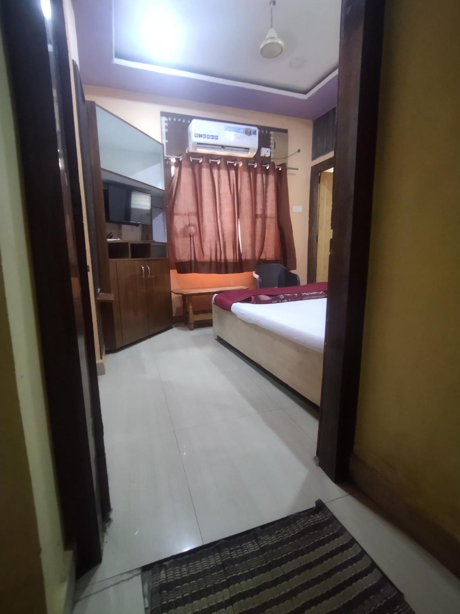Hotel Thakur Ji Бхопал Екстер'єр фото