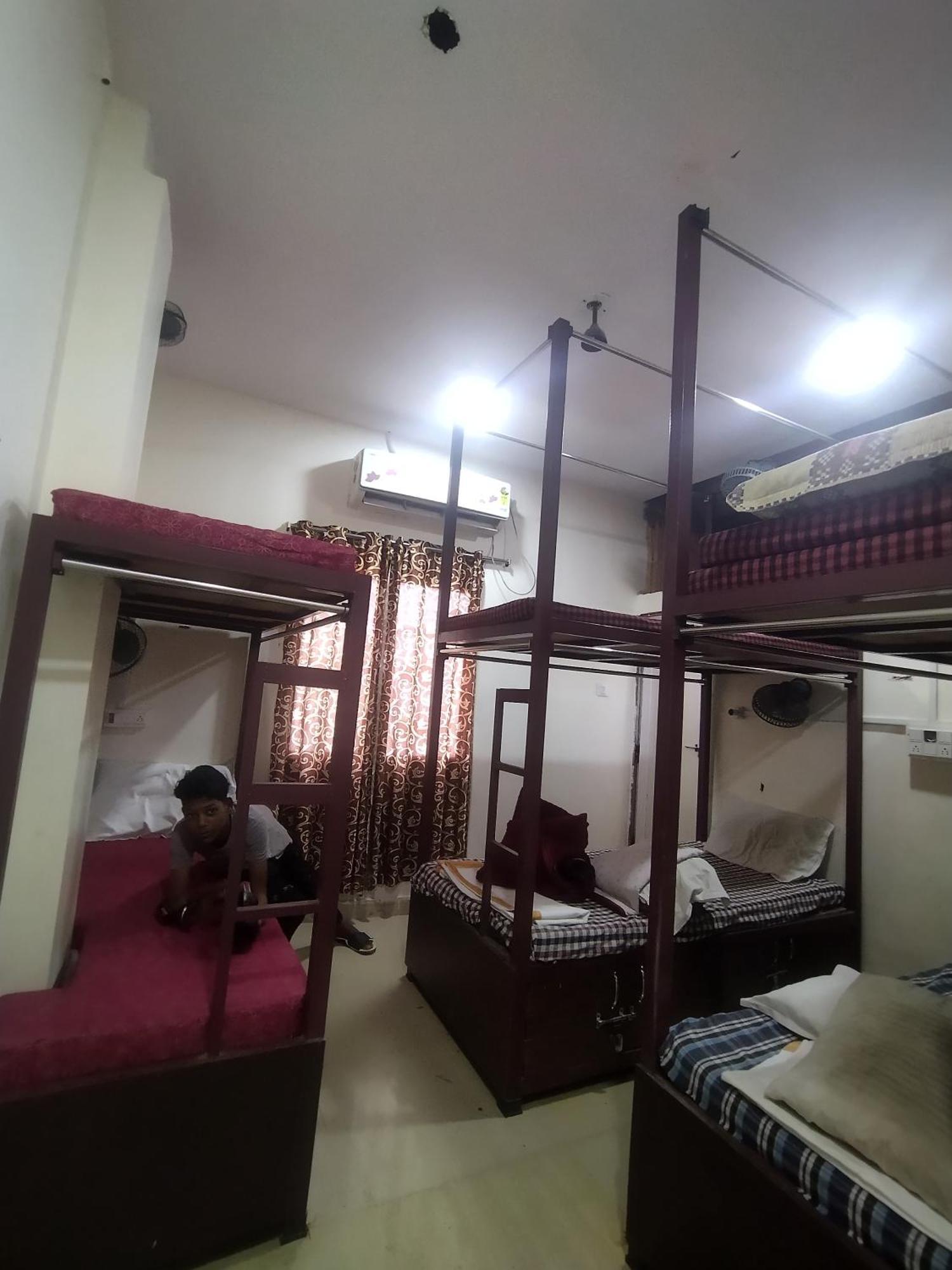 Hotel Thakur Ji Бхопал Екстер'єр фото