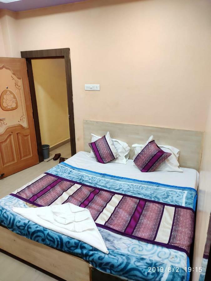 Hotel Thakur Ji Бхопал Екстер'єр фото