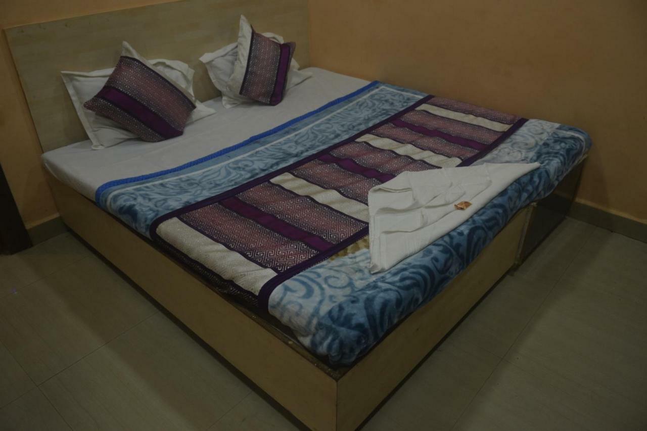 Hotel Thakur Ji Бхопал Екстер'єр фото